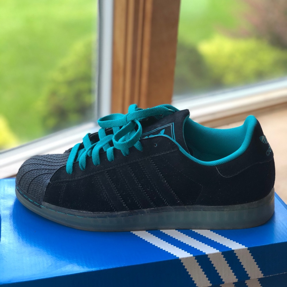 Adidas original superstar skateboarding shoes
